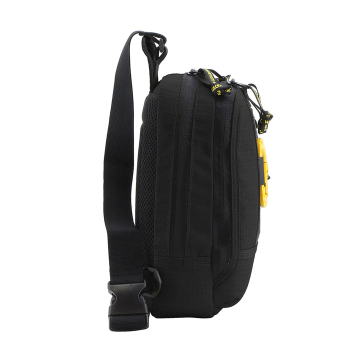 Bandolera National Geographic, EXPLORER III 3.8 L, negro