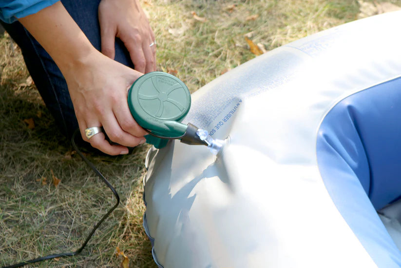 COGHLAN´S Electric Air Pump 12V DC