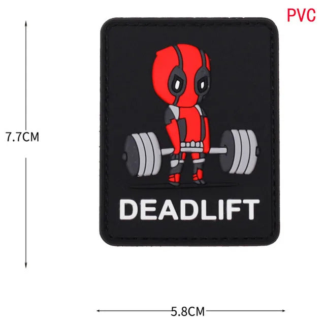 PARCHE DEADPOOL DEADLIFT 7.7X5.8CM
