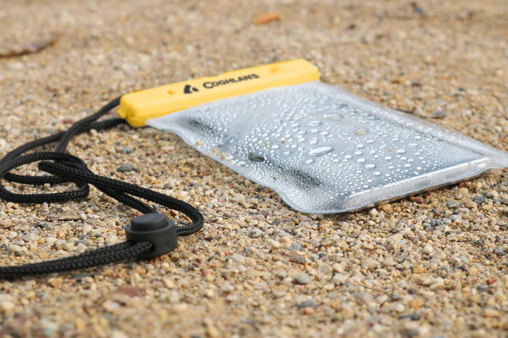 PROTECTOR COGHLANS LOCK N LOAD CONTRA AGUA PARA CELULAR