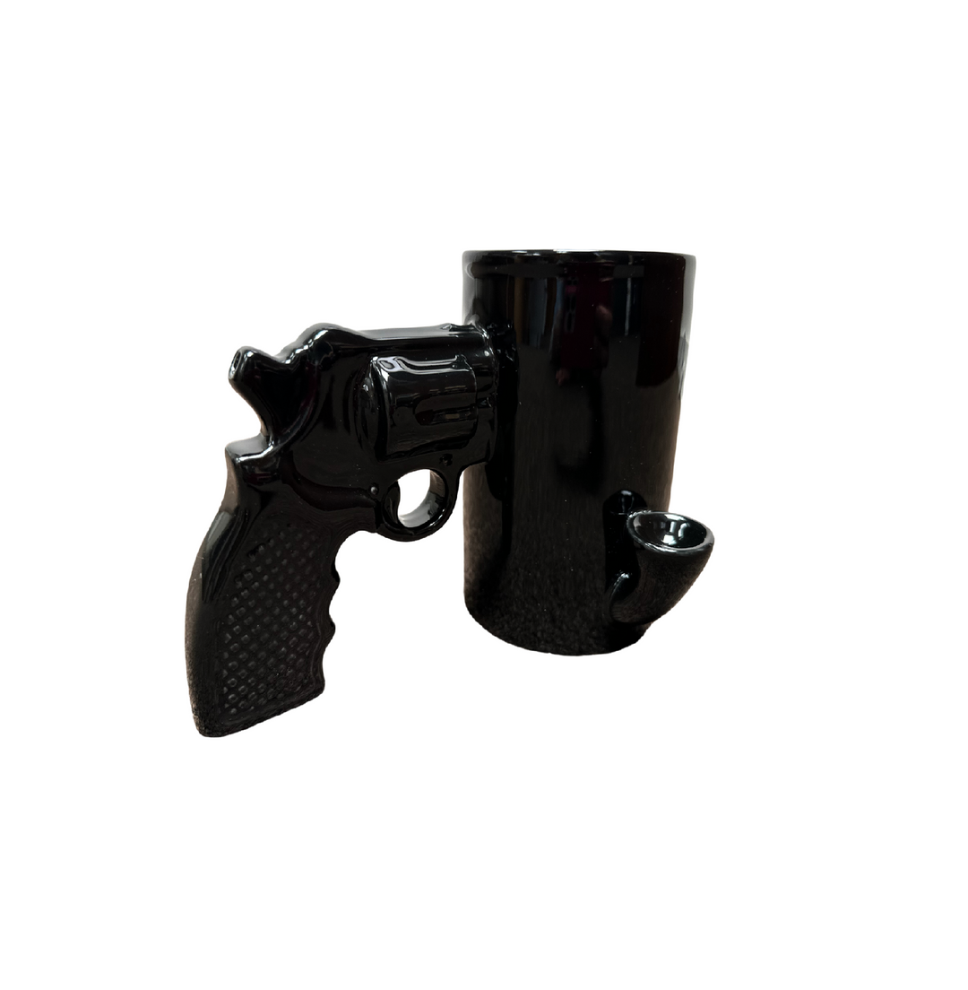 Taza con forma de revólver y pipa Smokin