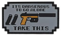 PARCHE ITS DANGEROUS PISTOL  8 X 4.5CM