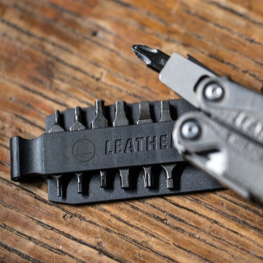 BIT KIT DE 10 PUNTAS INTERCAMBIABLES VERDE LEATHERMAN