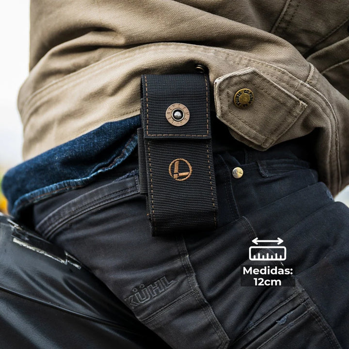 FUNDA DE NYLON DE 5" NEGRA CON BOLSILLOS LEATHERMAN