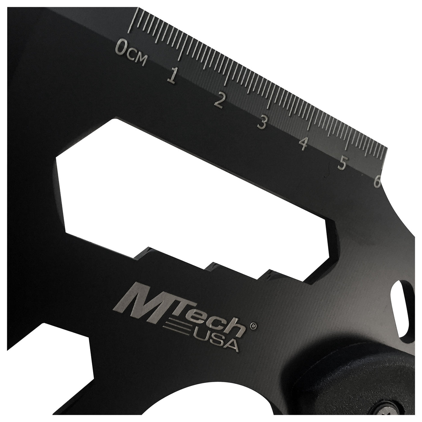 Hacha MTech USA con funda