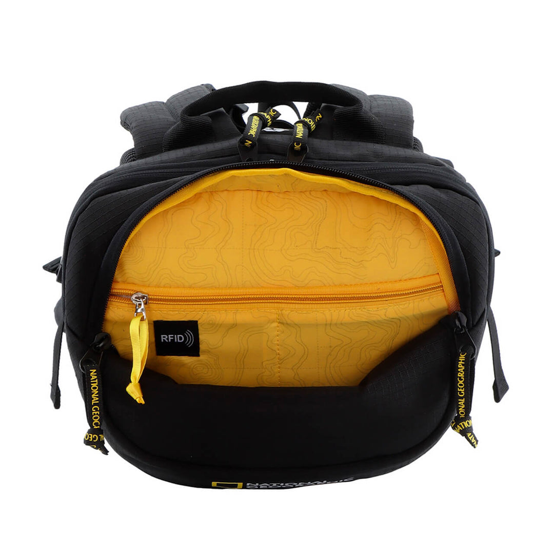 MOCHILA NAT GEO EXPLORER III 29 L BLACK
