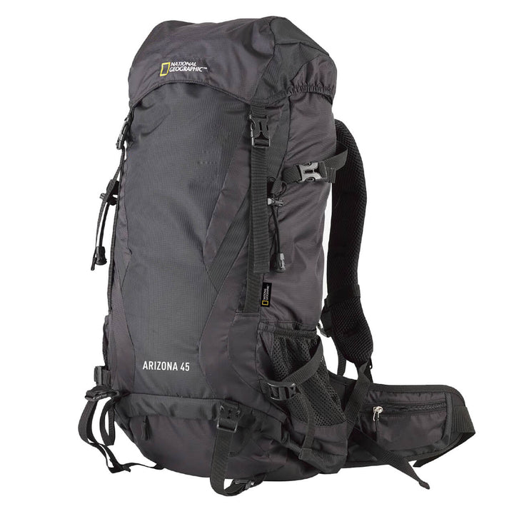 MOCHILA PARA MONTAÑA NAT GEO NEGRA ARIZONA 45 LTS CON SILBATO NEGRO S.O.S.