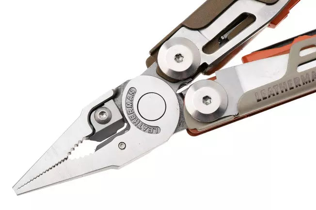 MULTIHERRAMIENTA SIGNAL GREEN/BROWN LEATHERMAN
