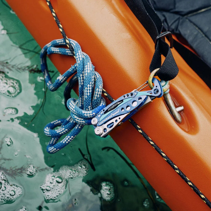 MULTIHERRAMIENTA SKELETOOL CX NIGHTSHADE AZUL LEATHERMAN