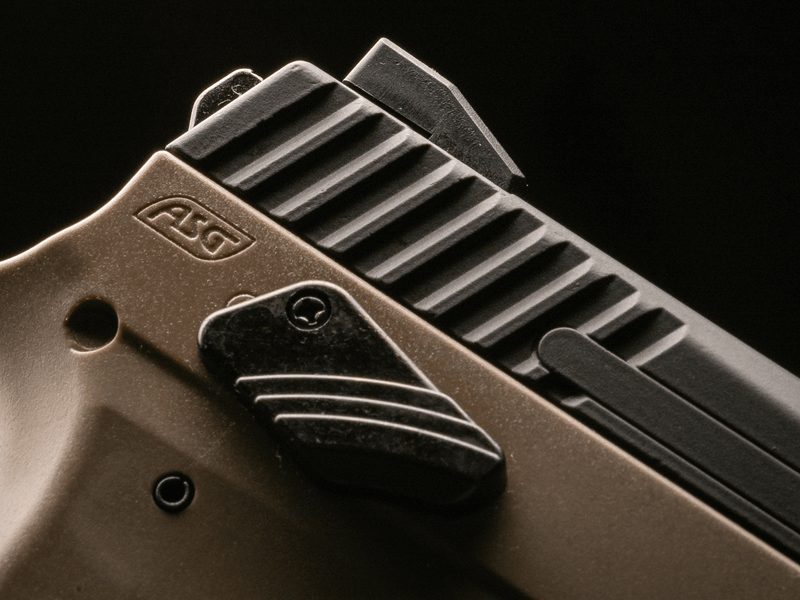 Pistola CO2 CZ P-09 Bitono FDE 492 fps cal 4.5mm BLOWBACK ASG DIABOLOS Y MUNICIONES