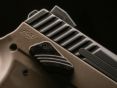 Pistola CO2 CZ P-09 Bitono FDE 492 fps cal 4.5mm retroceso ASG DIABOLOS Y MUNICIONES