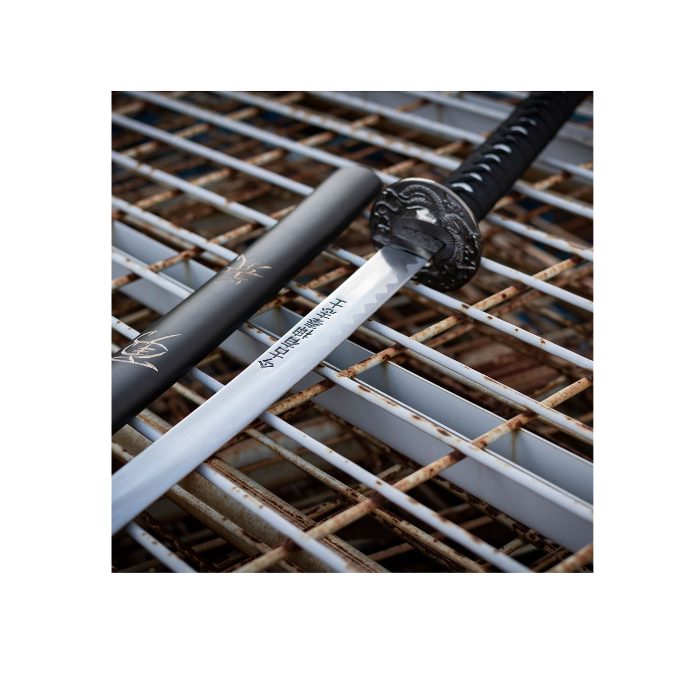 KATANA 41.5" ORIENTAL SWORD OF LOYALTY, COURAGE AND MORALITY BLACK