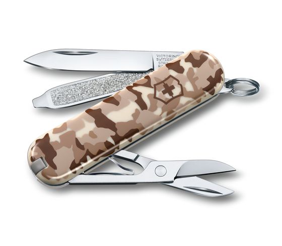 NAVAJA VICTORINOX CLASSIC SD CAMUFLAJE DESERT Con 7 Funciones - El Viajero del Norte